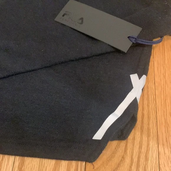 FILA Performa Fi-Lux Cropped Hoodie - Picture 3 of 4